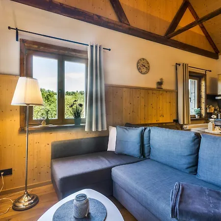 Oberwald Chalets 4 *